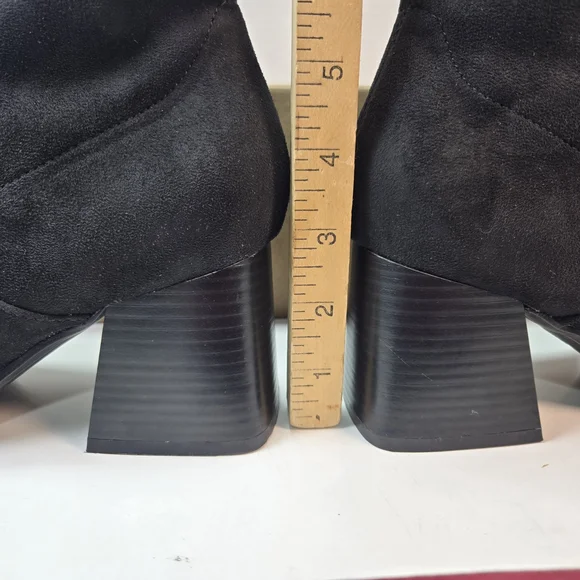 Marc Fisher Rivers Black Faux Suede Block Heeled Stretch Zippered Booties Size 7 - Picture 8 of 11